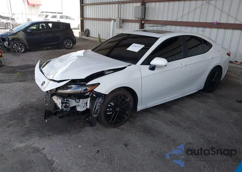 2025 Toyota Camry Se z USA, uszkodzony, nr VIN 4T1DAACK5SU161209